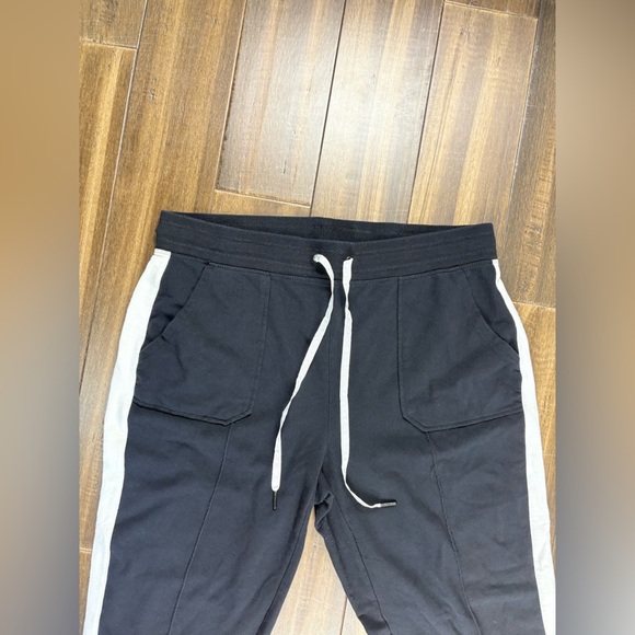 Nanette Lepore size XL Black and White Track pants Sweatpants Plus Size - Picture 2 of 8